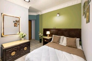 Basic Single Room | 1 bedroom, Egyptian cotton sheets, premium bedding, minibar