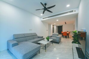 Télévision de 50 pouces avec chaînes numériques