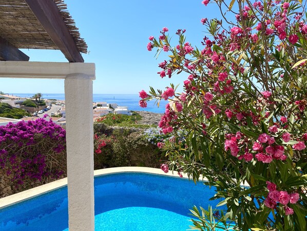 Outdoor pool - Charming chalet near Binibeca beach, private pool and WiFi (Binibeca Playa  - Sant Lluis - Menorca)