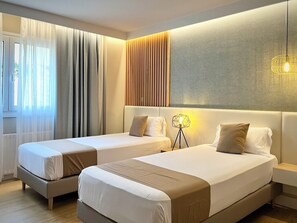 Couette en duvet d'oie, bureau, Wi-Fi gratuit, draps fournis