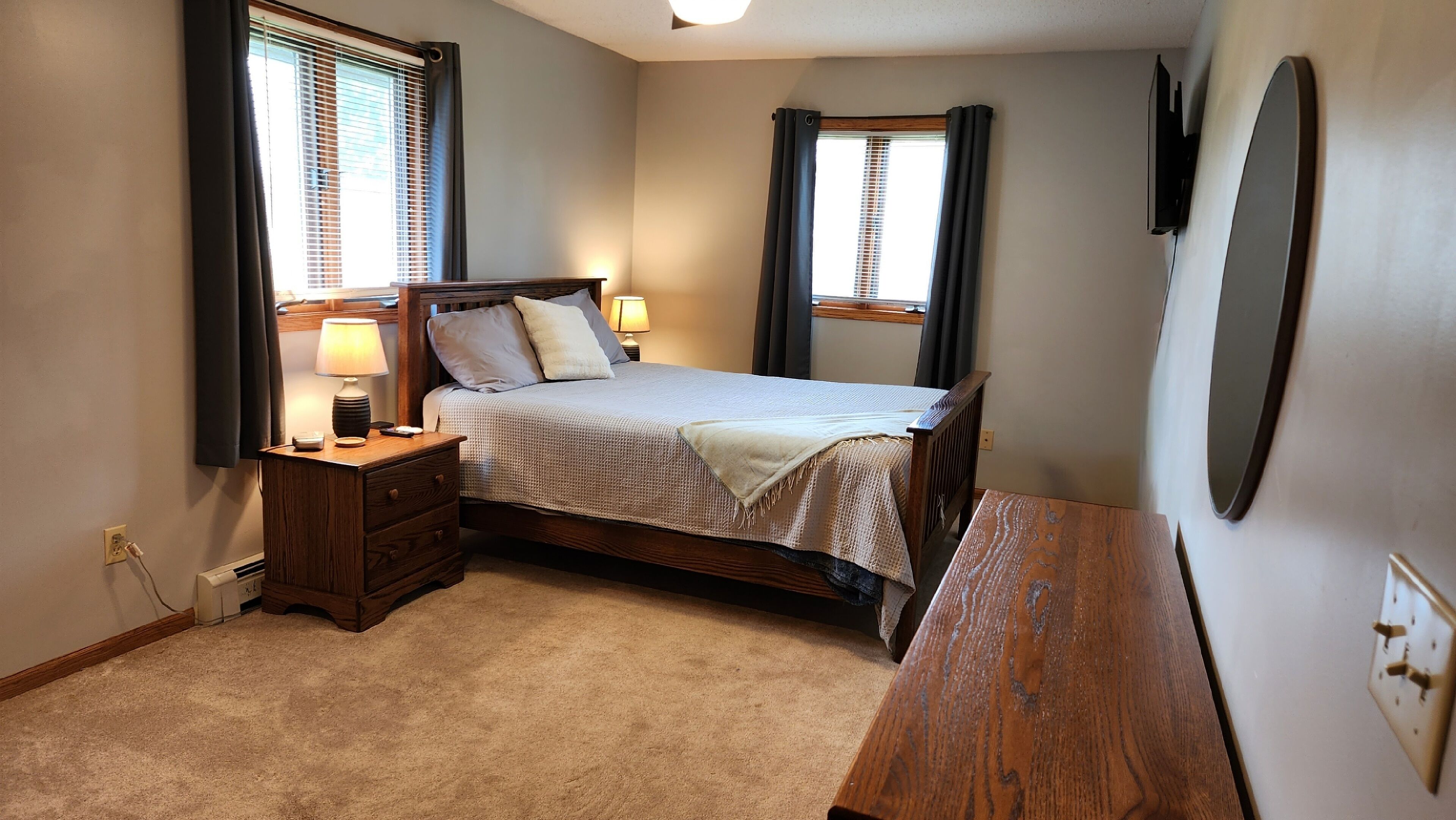 3 多间卧室、办公桌、熨斗/熨衣板、免费 WiFi