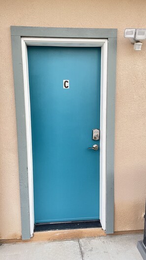 Exterior detail - Cute studio in the center of Santa Ana (Santa Ana)