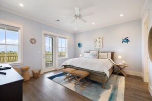 4 Schlafzimmer, Bügeleisen/Bügelbrett, kostenloses WLAN, Bettwäsche