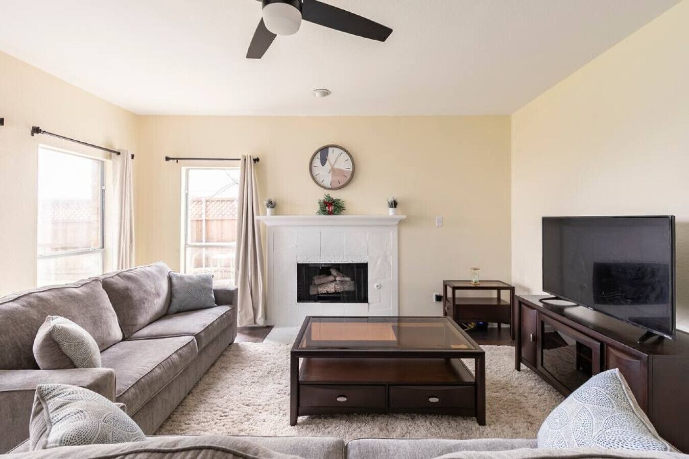 Spacious Carrolton, TX Home | Ideal for Big Groups