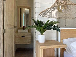 Ducha, cabezal de ducha tipo lluvia, artículos de tocador gratuitos