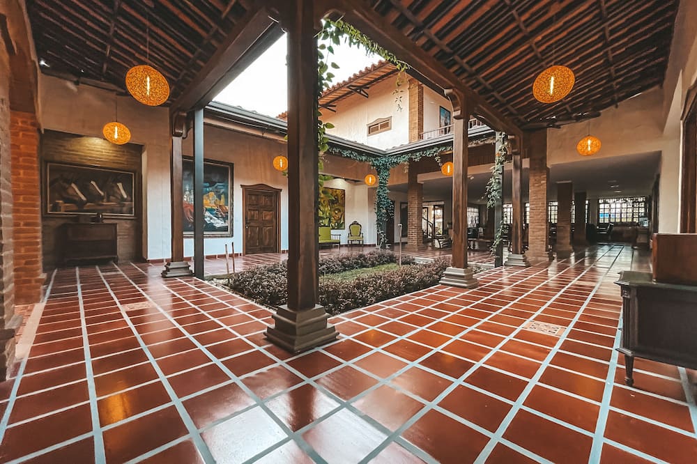 Hotel la Casona Montañesa