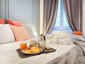 Familienapartment | 2 Schlafzimmer, Daunenbettdecken, Pillowtop-Betten