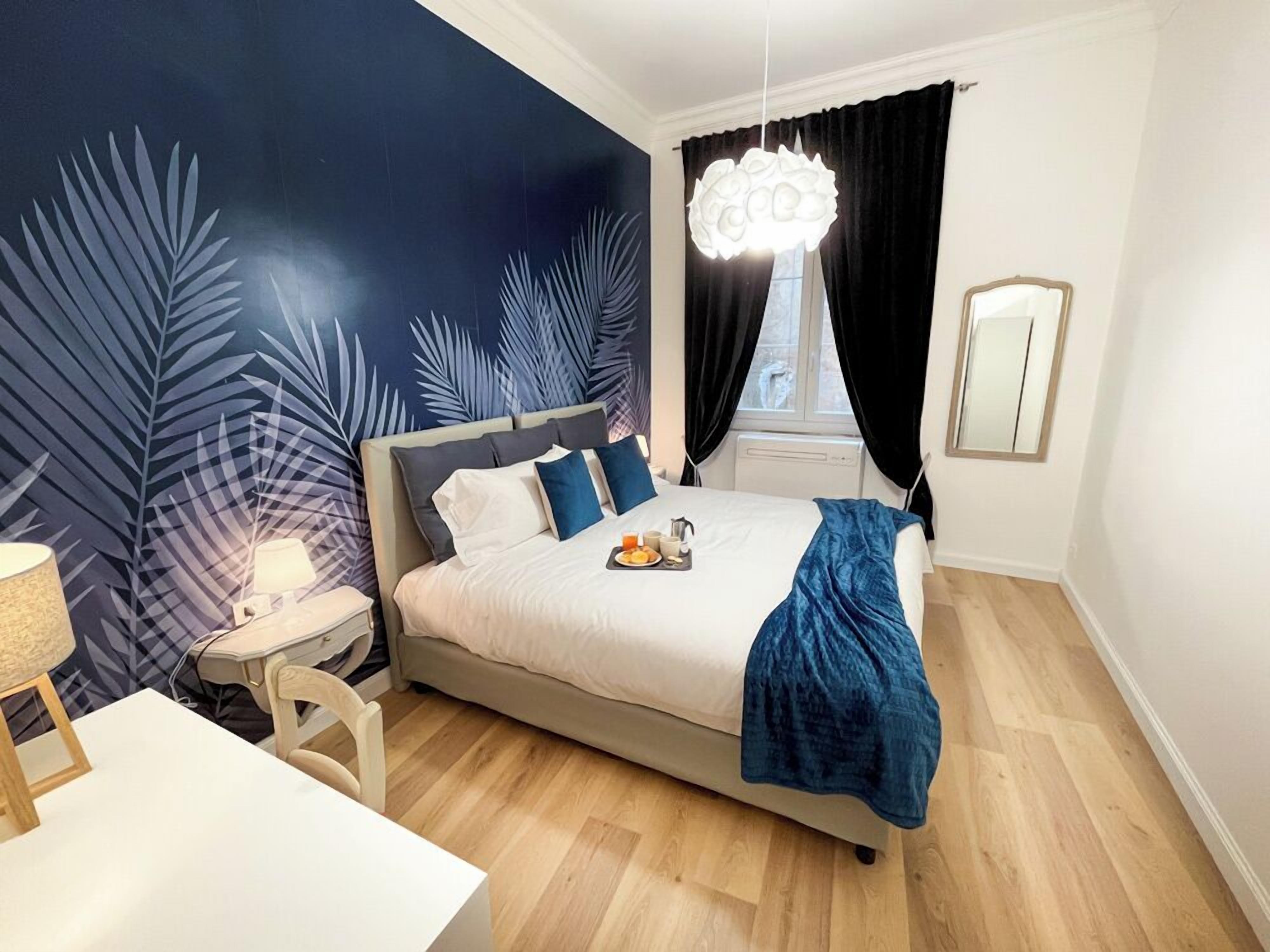 Appartement Familial | 2 chambres, couette en duvet d'oie, surmatelas, décoration personnalisée