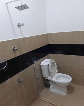 Bathroom - The Beau Beach Weligama Room 3 (Weligana)