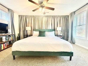 2 bedrooms, iron/ironing board, WiFi (free), bed sheets