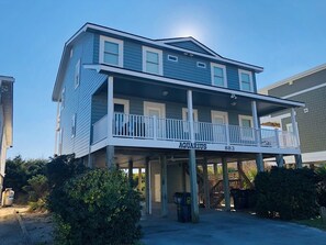 Exterior - Aquarius 5 Bedroom Home by RedAwning (Supply)