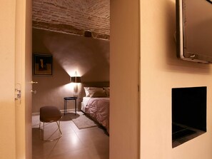 1 bedroom, in-room safe, desk, soundproofing - Vacation home between comfort and elegance (Parma)