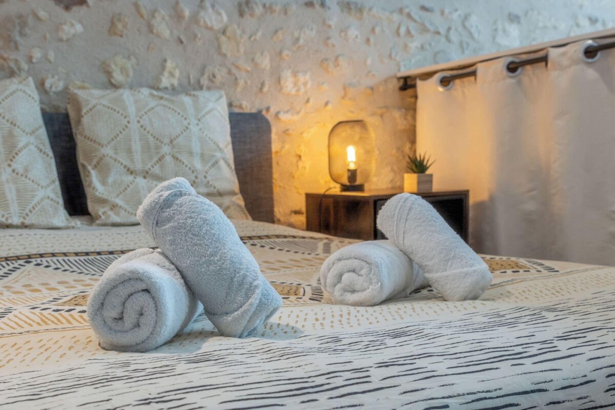 1 chambre, accès Internet, draps fournis