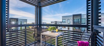 HARAKA APARTMENT WITH SUNSET BALCONY 