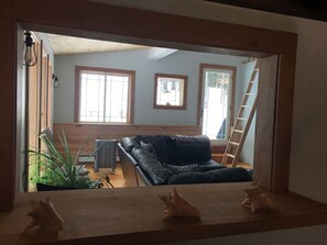 TV connectée, cheminée, jeux vidéo