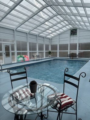 Indoor pool, a heated pool - Tennessee Dream Getaway (Monterey)