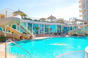 Indoor pool, outdoor pool - Professionally Decorated Penthouse Unit! ASK ABOUT DISCOUNTS! (Orange Beach)