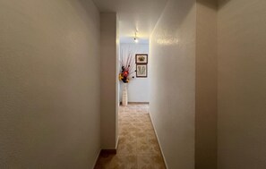 Indoor - Cozy apartment in Torrevieja with WiFi (Torrevieja)