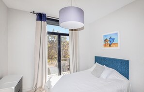 5 chambres, lit parapluie, Wi-Fi gratuit, draps fournis