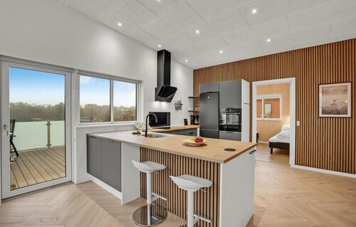 Beautiful home in Spøttrup with WiFi