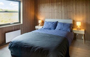 4 bedrooms, free WiFi