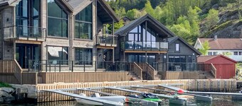 Fantastisk hjem i Hebnes med WiFi