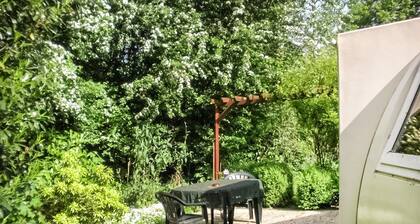 Stunning home in Chaam with WiFi