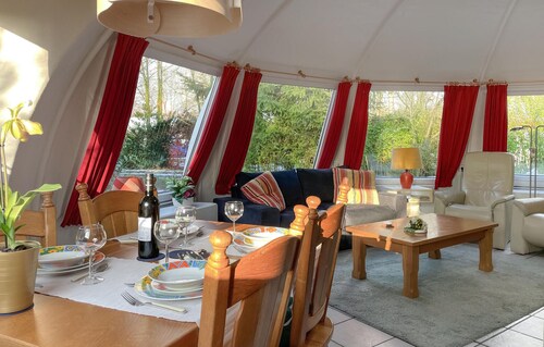 Stunning home in Chaam with WiFi