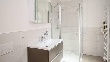 Doccia, asciugacapelli