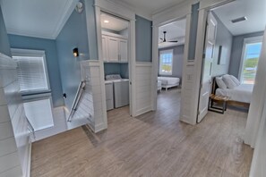 5 bedrooms, desk, iron/ironing board, free WiFi