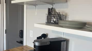Studio | Private kitchen | Fridge, microwave, stovetop, toaster