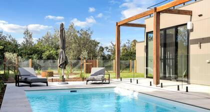 Beachfront Escape: Luxury accommodation
