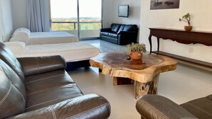 Unclassified image, 3 of 21, button - Penthouse con Vista al Mar (Ixtapa)