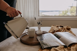 1 chambre, bureau, fer et planche à repasser, Internet gratuit