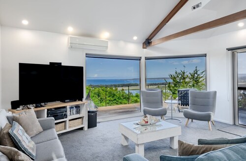 Pure Indulgence with amazing ocean views