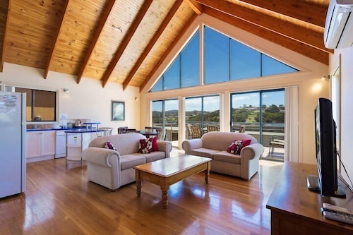 Snug Cove Villas located at Eden Wharf