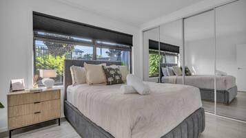 2 chambres, fer et planche Ă repasser, accĂšs Internet, draps fournis