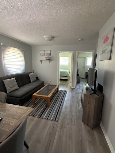 Lovely 2 bedroom condo just a one minute walk from downtown Invermere