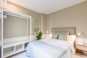 2 chambres, matelas mémoire de forme, fer et planche à repasser