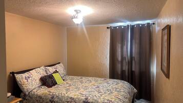 1 bedroom, WiFi, bed sheets