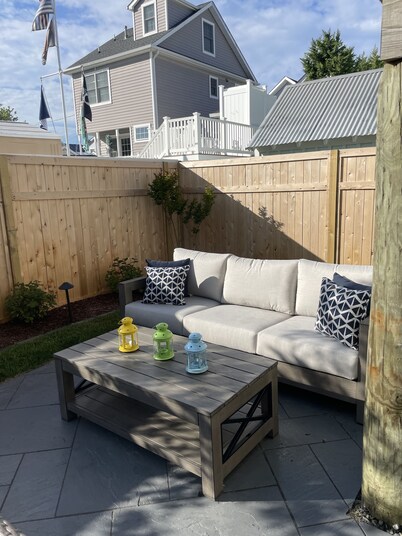 Bright and Airy Beach House-close to beach and inlet for paddleboard/kayaking