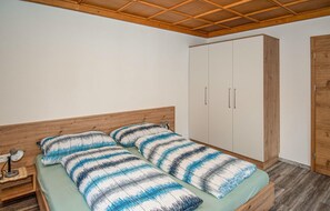 2 chambres, accĂšs au Wi-Fi (inclus), literie fournie