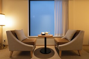 Superior King Room, Non Smoking (Up to 2 people aged 6 and above) | Desk, laptop workspace, free WiFi, bed sheets - THE GENERAL KYOTO Bukkoji Shinmachi (Kyoto)