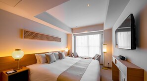 Standard King Room, Non Smoking (Up to 2 people aged 6 and above) | Desk, laptop workspace, free WiFi, bed sheets
