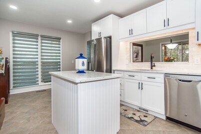 Prime Location, Close to Everything, Fresh Market, Downtown Cary, Bond Park