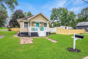 Exterior - City Slicker | 2BR 1 BA Home I Fire Pit (Lansing)