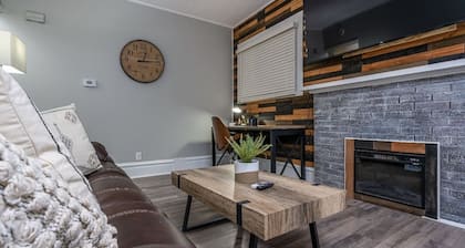 Remote Ready I 2 BR 1 BA