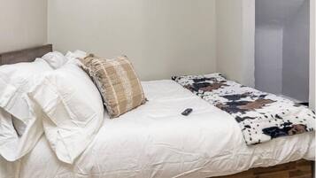 2 chambres, bureau, Wi-Fi, draps fournis