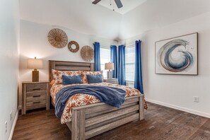 5 chambres, fer et planche à repasser, lit parapluie, Wi-Fi gratuit