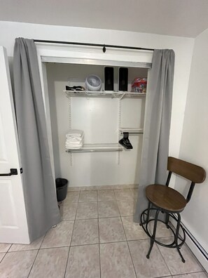 Interior - Two Bedroom Private Apt near NYC! (West New York)